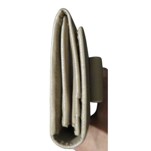 Prada Blush Pink Italian Saffiano Leather Ribbon Bow Embellished Bi-Fold Wallet - Picture 5 of 15